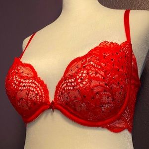 2/$30 Victoria’s Secret Red Lace Push Up Bra